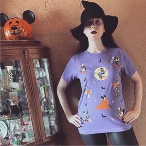 Harvey’s x Disney Mickey & Friends Halloween Spooky Shirt T-Shirt